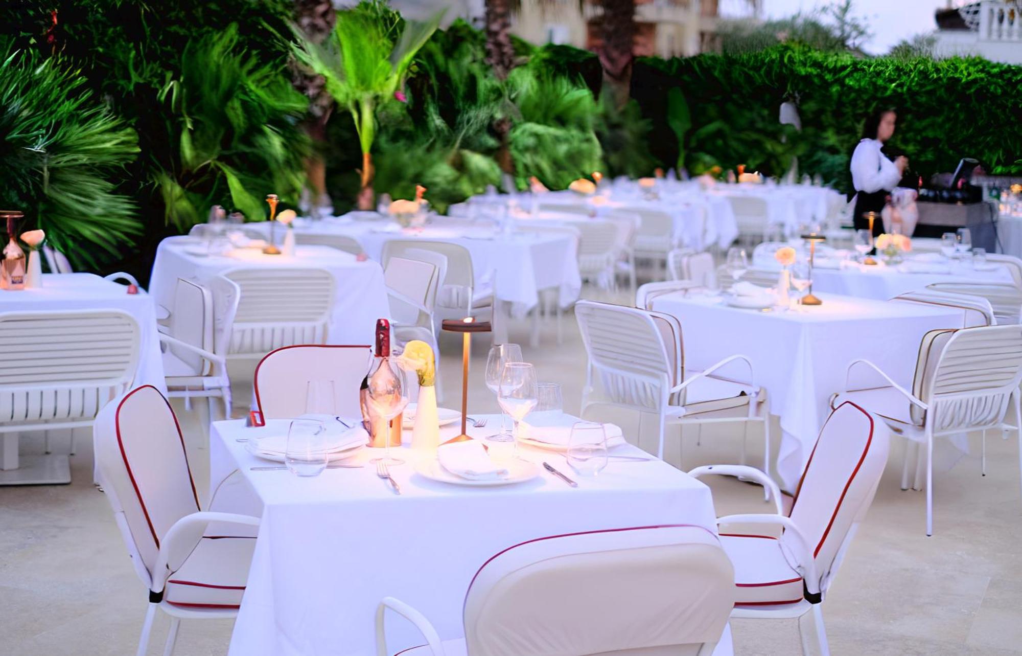 Flower Hotels & Resorts Golem  Exterior photo