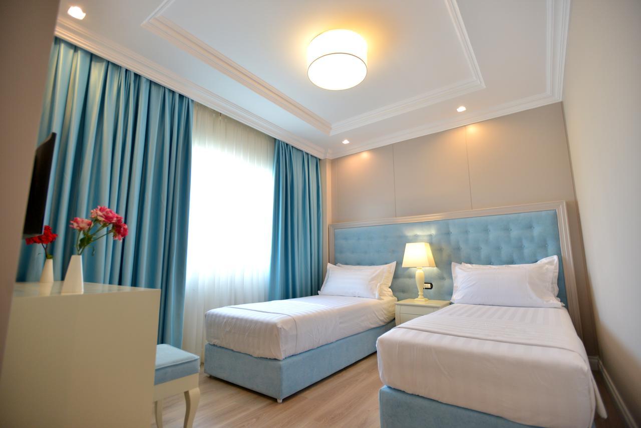 Flower Hotels & Resorts Golem  Exterior photo